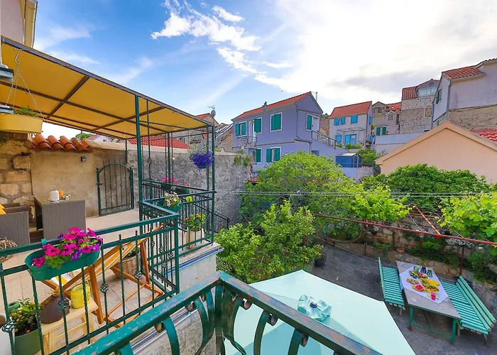 Apartments & Studio Gordana